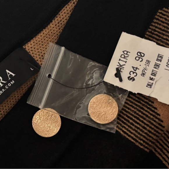 AKIRA Black and Tan Argyle Mini Skirt - Picture 4 of 4